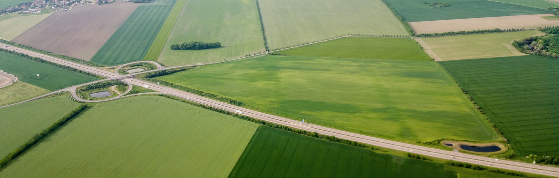 Widok na pola z góry